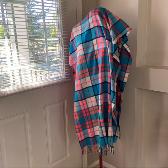 Blue stripe plaid fringed edged soft cashmere feel women scarf. Size Large. Used - Picture 6 of 8